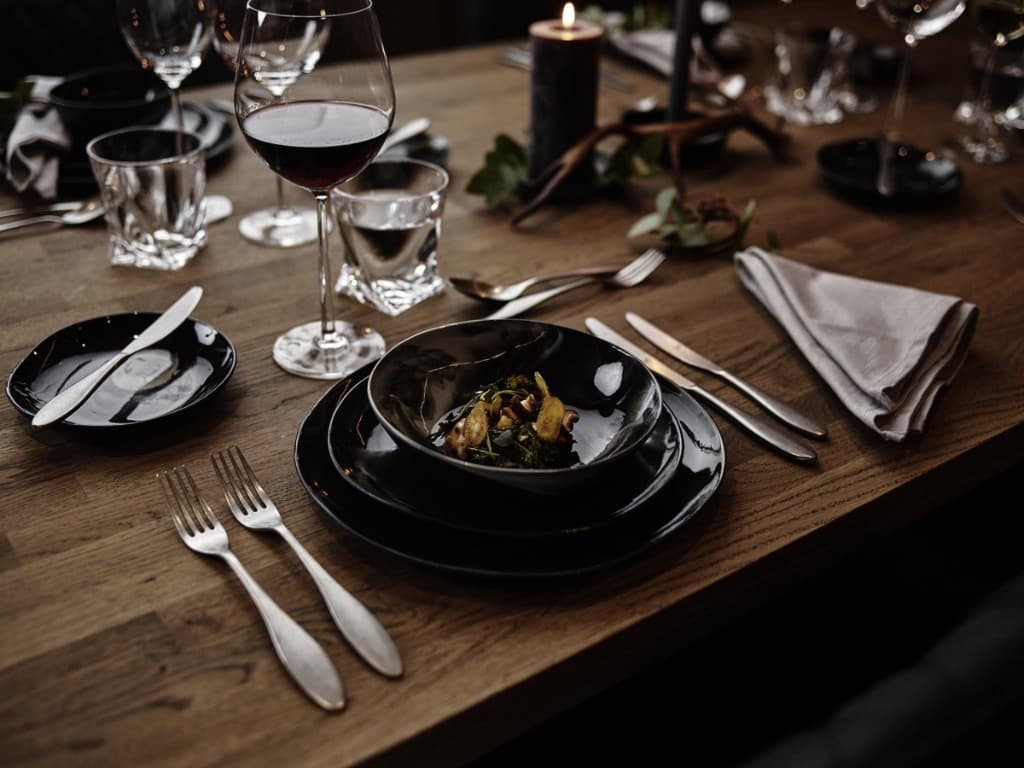 Private dinner set in a Lapland villa